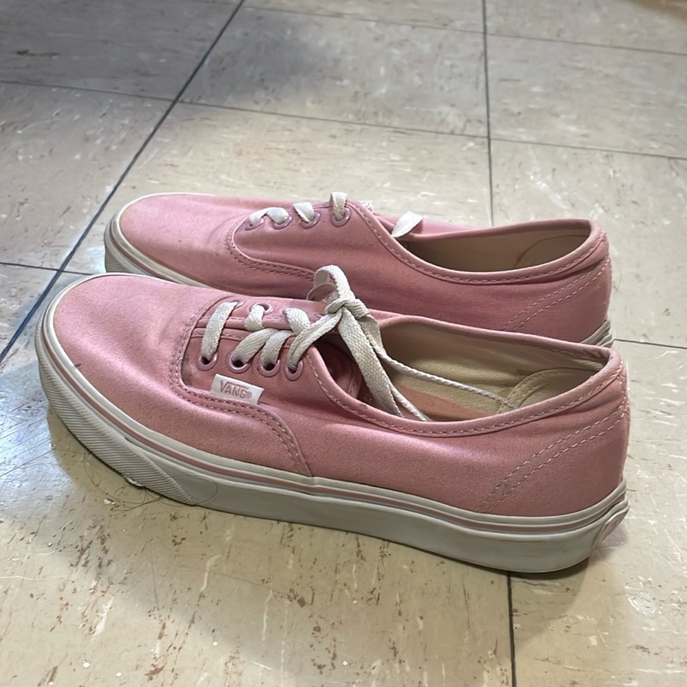 Pink Vans low sneakers Size 7 Woman’s